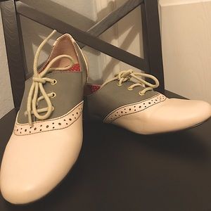 BAIT Footwear Emmie Flats